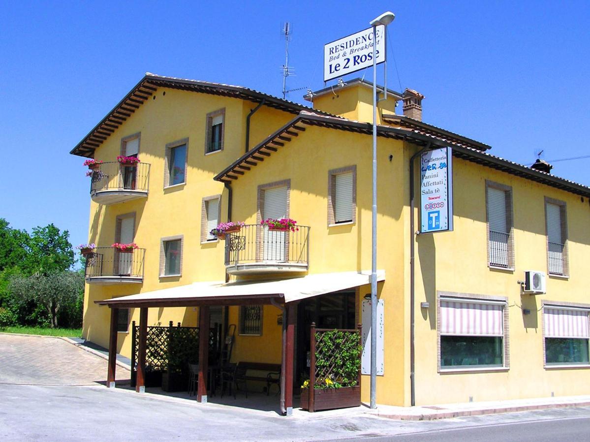 Albergo Le 2 Rose Сан-Северино-Марке Экстерьер фото